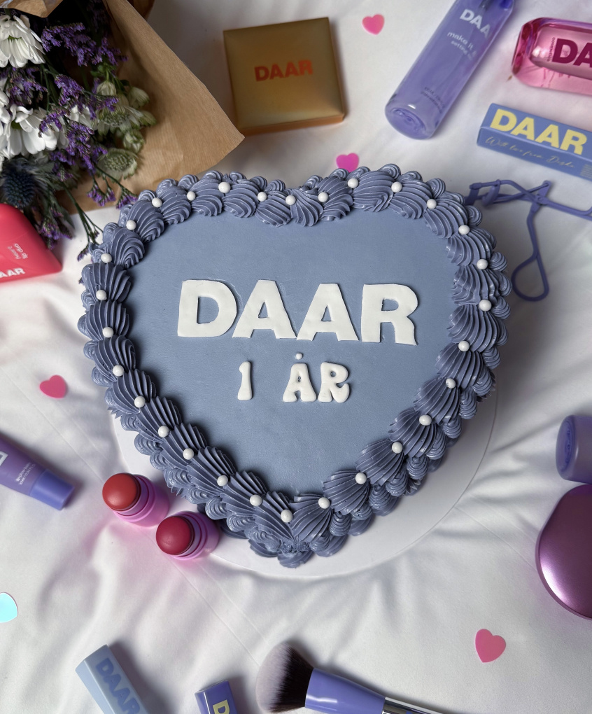 DAAR fyller 1 år!