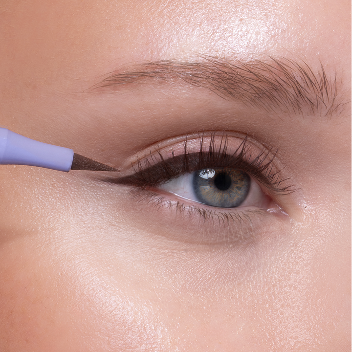 Smudgeproof Eyeliner