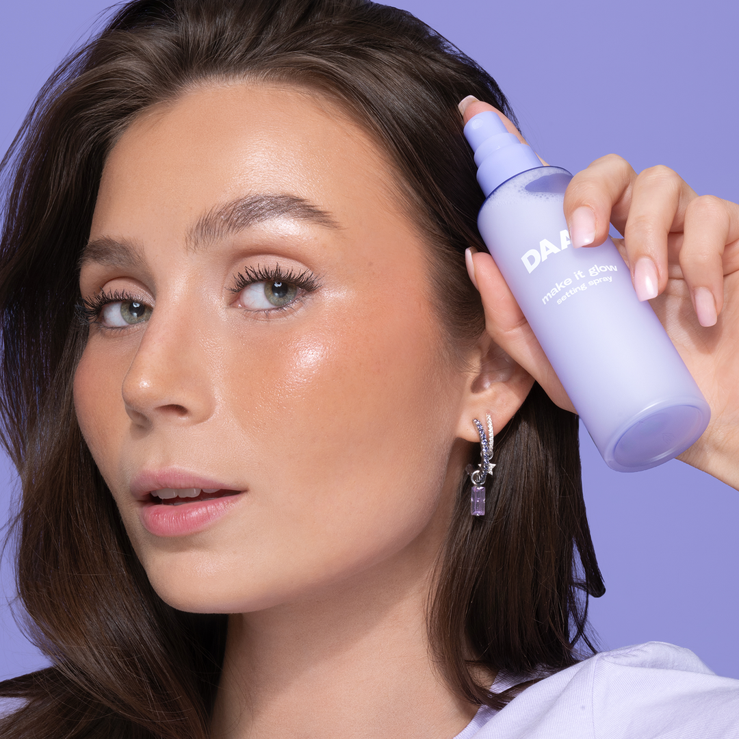 Make It Glow Setting Spray